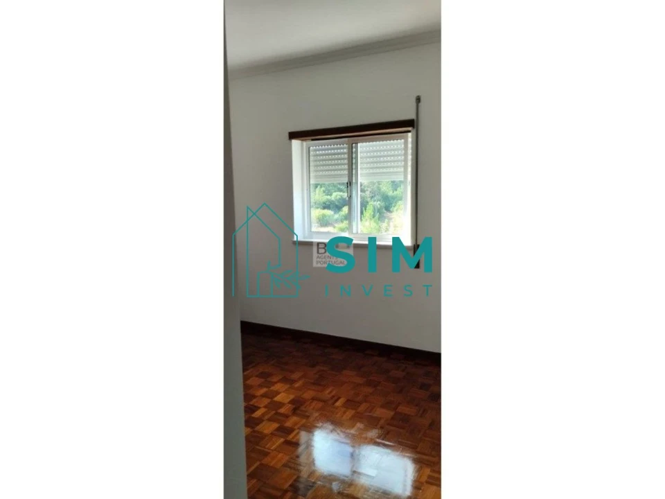 Apartamento T3 para Venda em Amiais de Baixo Foto 9