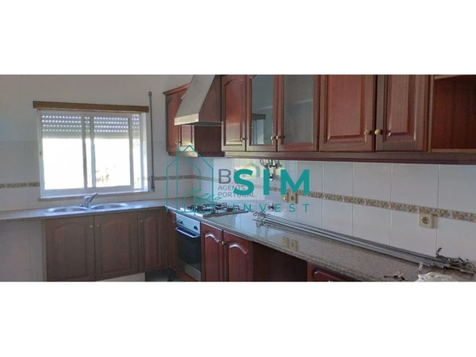 Apartamento T3 para Venda em Amiais de Baixo Foto 8