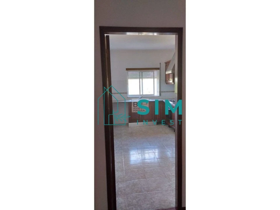 Apartamento T3 para Venda em Amiais de Baixo Foto 17
