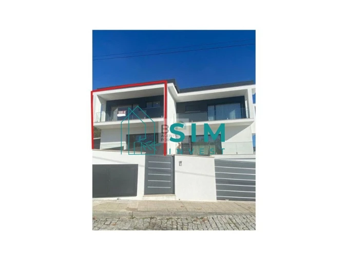 Moradia T3 para Venda em Recezinhos (São Mamede) Foto 4