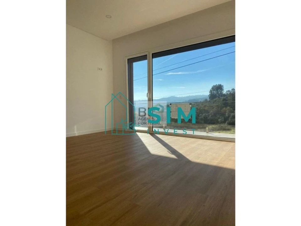 Moradia T3 para Venda em Recezinhos (São Mamede) Foto 14