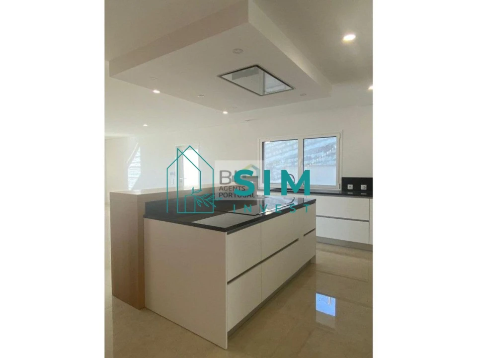 Moradia T3 para Venda em Recezinhos (São Mamede) Foto 2