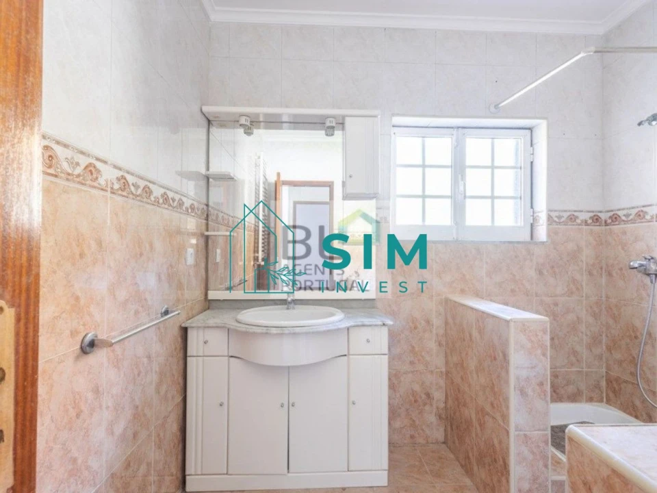 Moradia T3 para Venda em Vila Boa de Quires e Maureles Foto 28