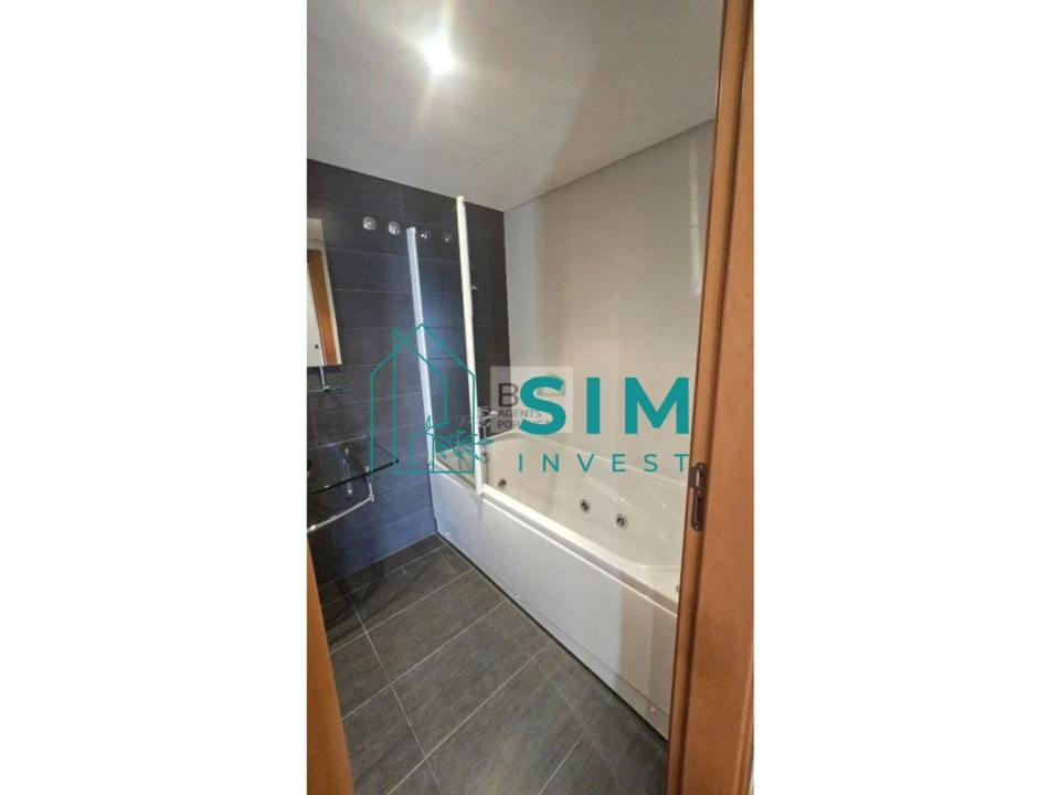 Apartamento T2 para Venda em Odivelas Foto 11