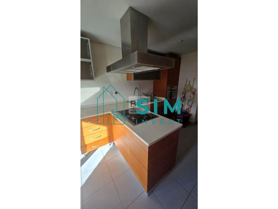 Apartamento T2 para Venda em Odivelas Foto 6