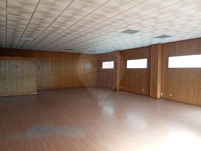 Armazém para Venda em Alcanena e Vila Moreira Foto 34