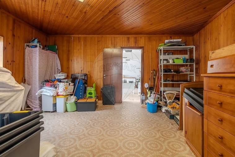 Moradia T5 para Venda em Campelos e Outeiro da Cabeça Foto 32