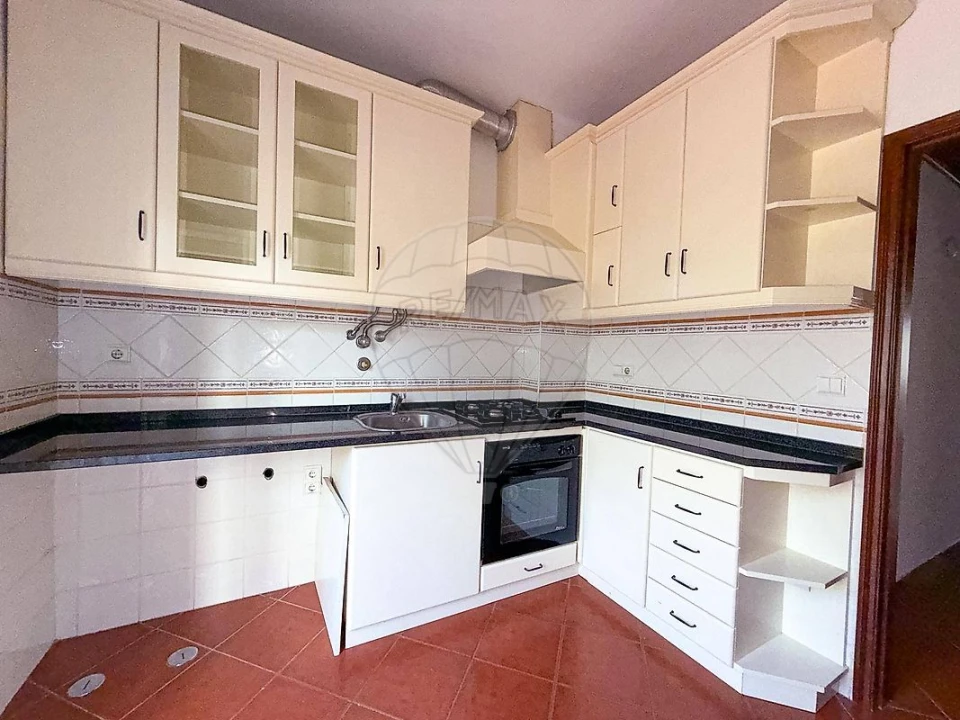 Apartamento T2 para Arrendamento em Alverca do Ribatejo e Sobralinho Foto 2