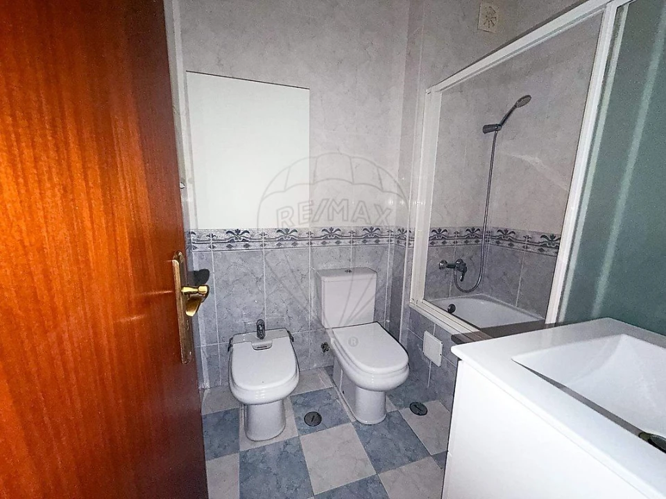 Apartamento T2 para Arrendamento em Alverca do Ribatejo e Sobralinho Foto 8