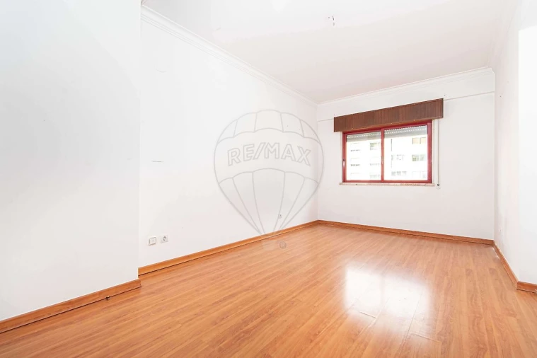 Apartamento T2 para Arrendamento em Póvoa de Santa Iria e Forte da Casa Foto 9