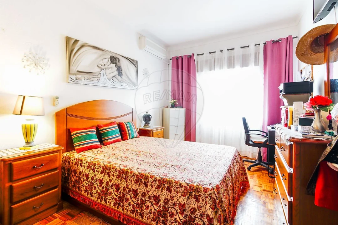 Garagem para Venda em Alverca do Ribatejo e Sobralinho Foto 14