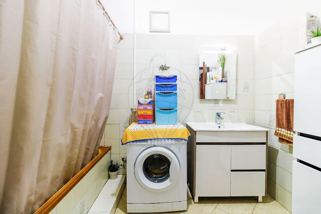 Garagem para Venda em Alverca do Ribatejo e Sobralinho Foto 17