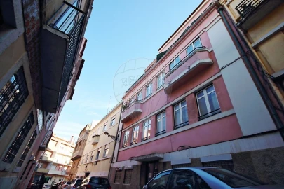 Apartamento T3 para Venda em Campo de Ourique