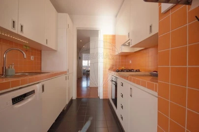 Apartamento T3 para Venda em Campo de Ourique
