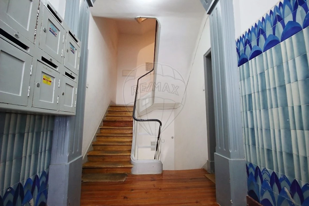 Apartamento T3 para Venda em Campo de Ourique Foto 11