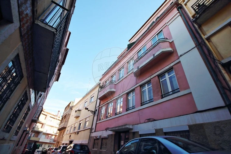 Apartamento T3 para Venda em Campo de Ourique Foto 28