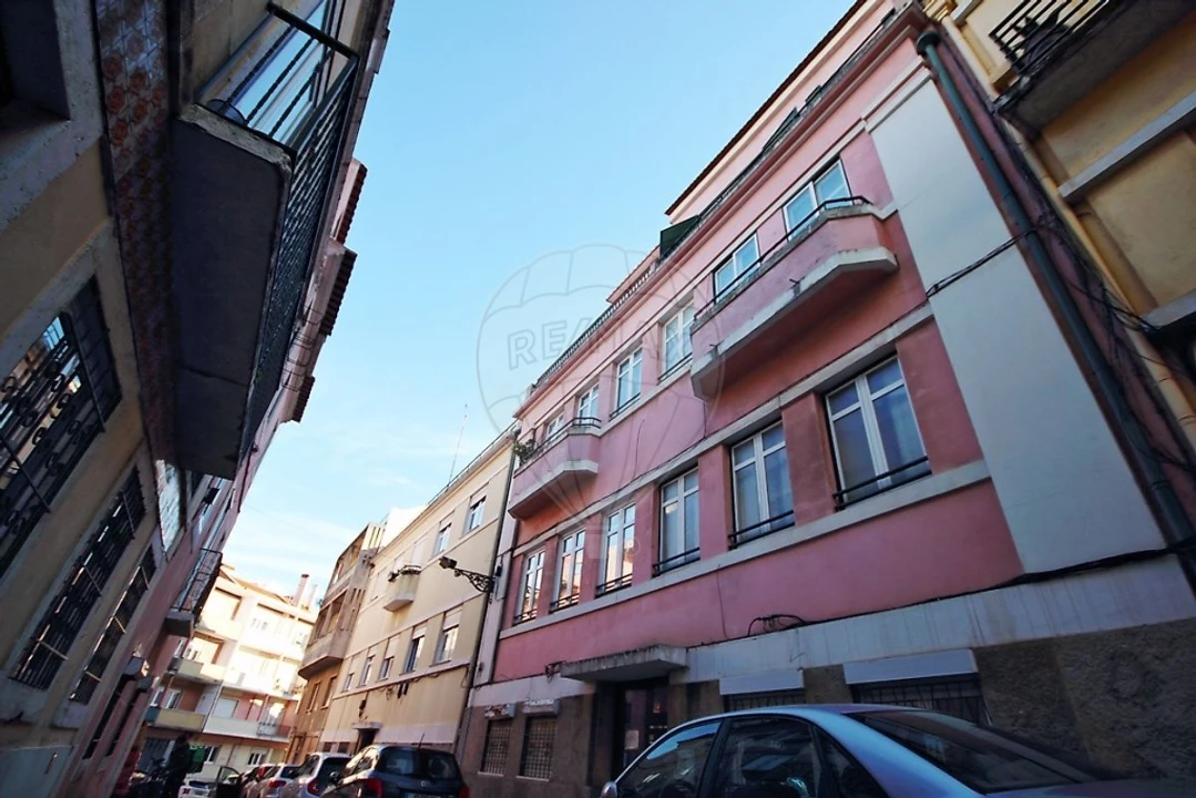 Apartamento T3 para Venda em Campo de Ourique Foto 28