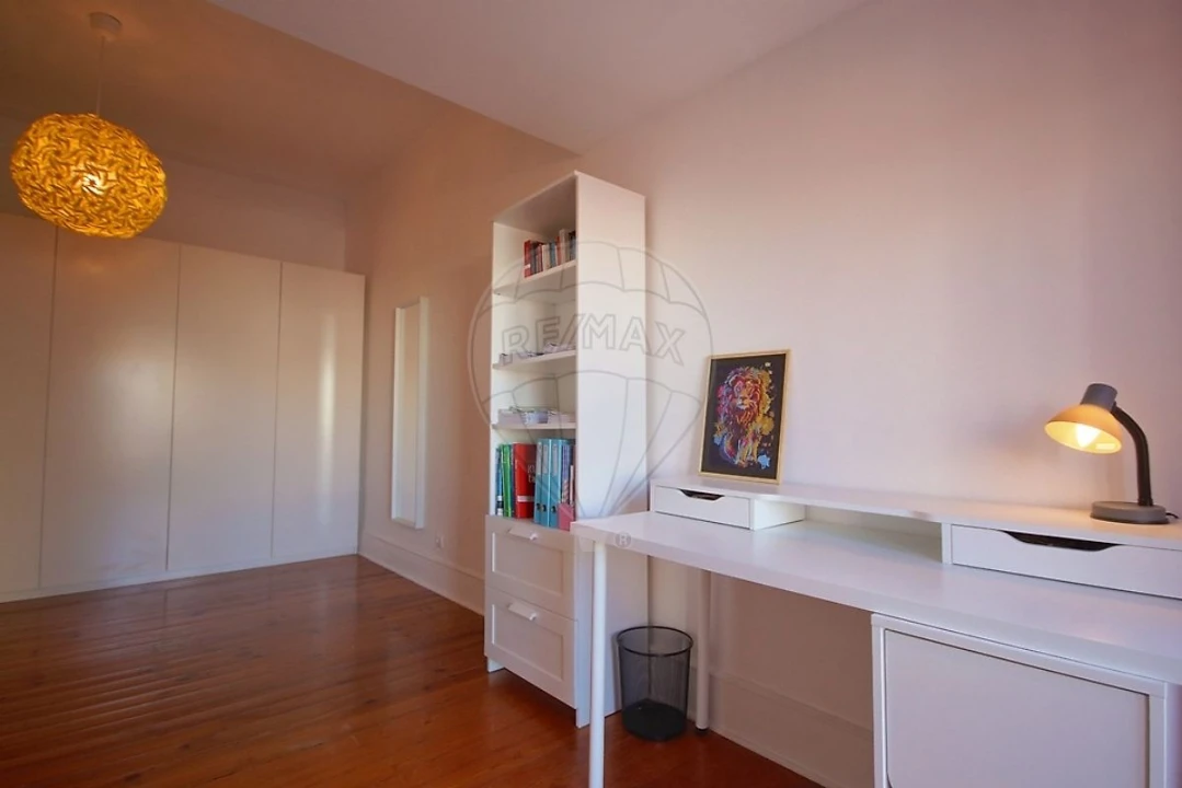 Apartamento T3 para Venda em Campo de Ourique Foto 18