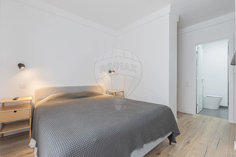 Apartamento T3 para Arrendamento em Moscavide e Portela Foto 28