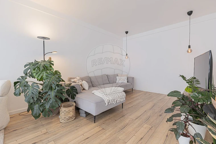 Apartamento T3 para Arrendamento em Moscavide e Portela Foto 4