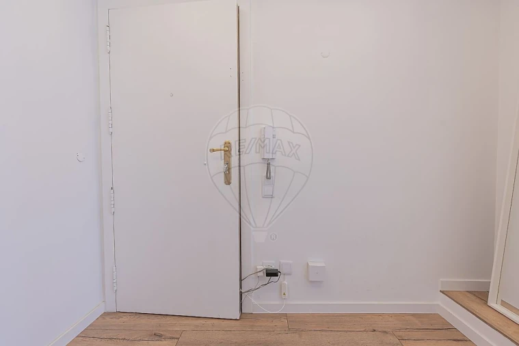 Apartamento T3 para Arrendamento em Moscavide e Portela Foto 43