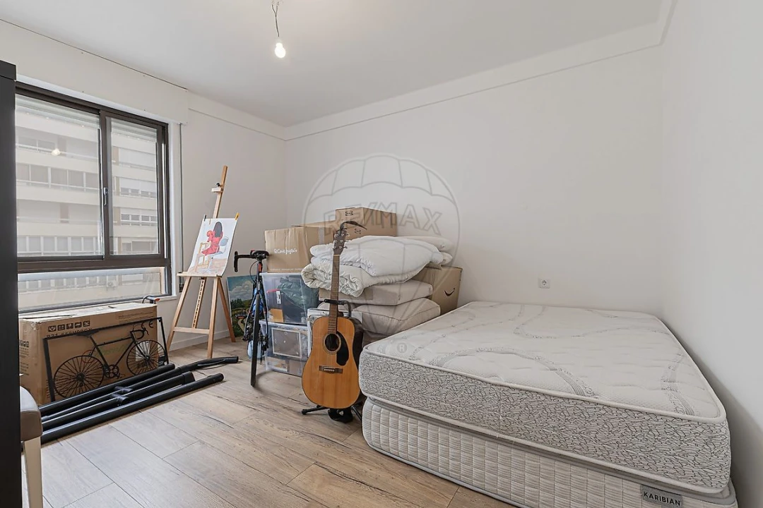 Apartamento T3 para Arrendamento em Moscavide e Portela Foto 35