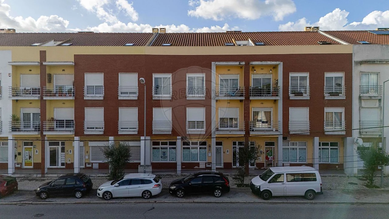 Apartamento T2 para Venda em Atalaia e Alto Estanqueiro-Jardia Foto 29