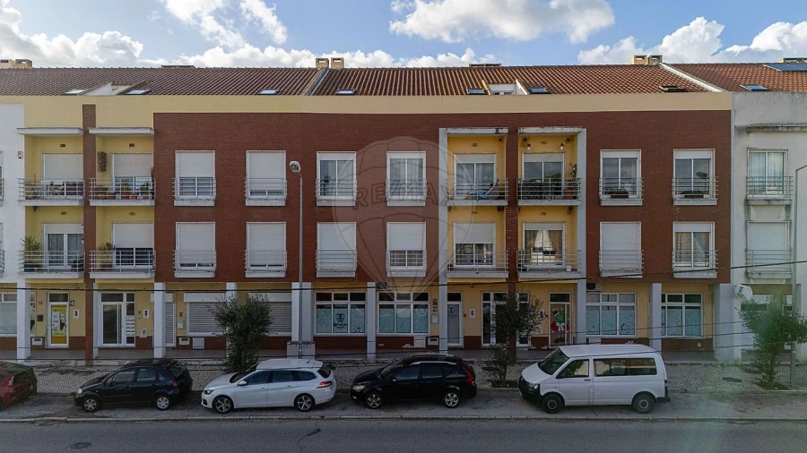 Apartamento T2 para Venda em Atalaia e Alto Estanqueiro-Jardia Foto 29