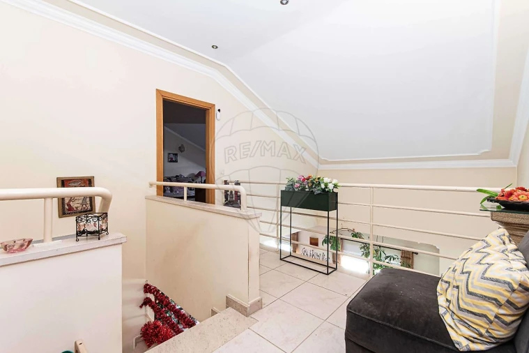 Apartamento T2 para Venda em Atalaia e Alto Estanqueiro-Jardia Foto 14