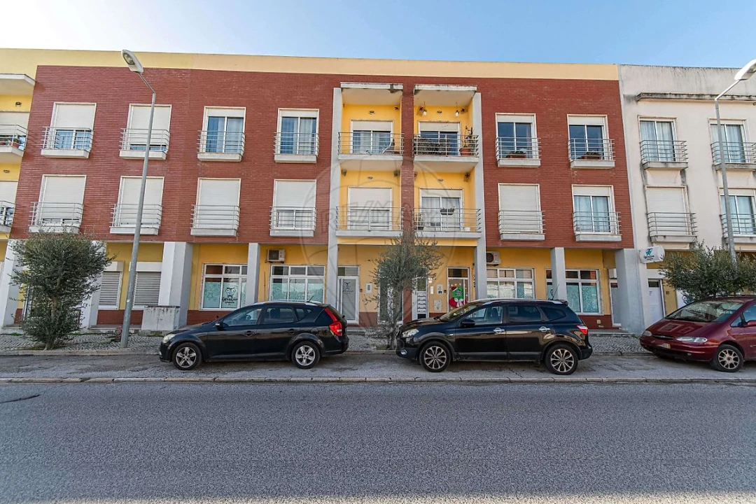 Apartamento T2 para Venda em Atalaia e Alto Estanqueiro-Jardia Foto 2