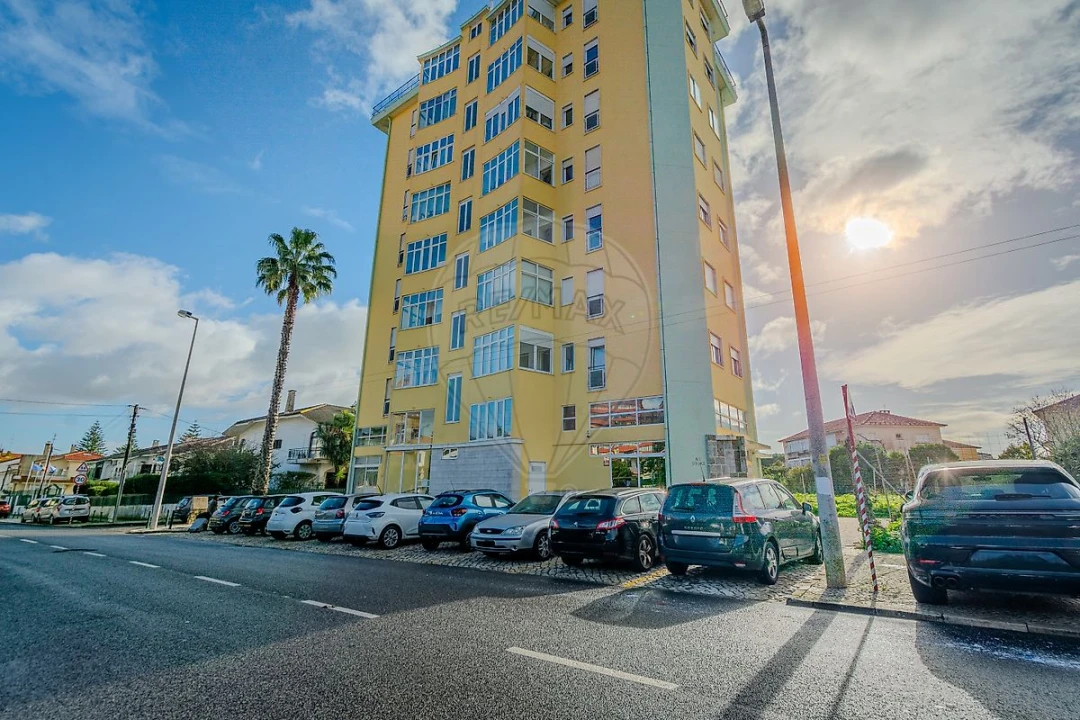 Apartamento T3 para Arrendamento em Carcavelos e Parede Foto 2