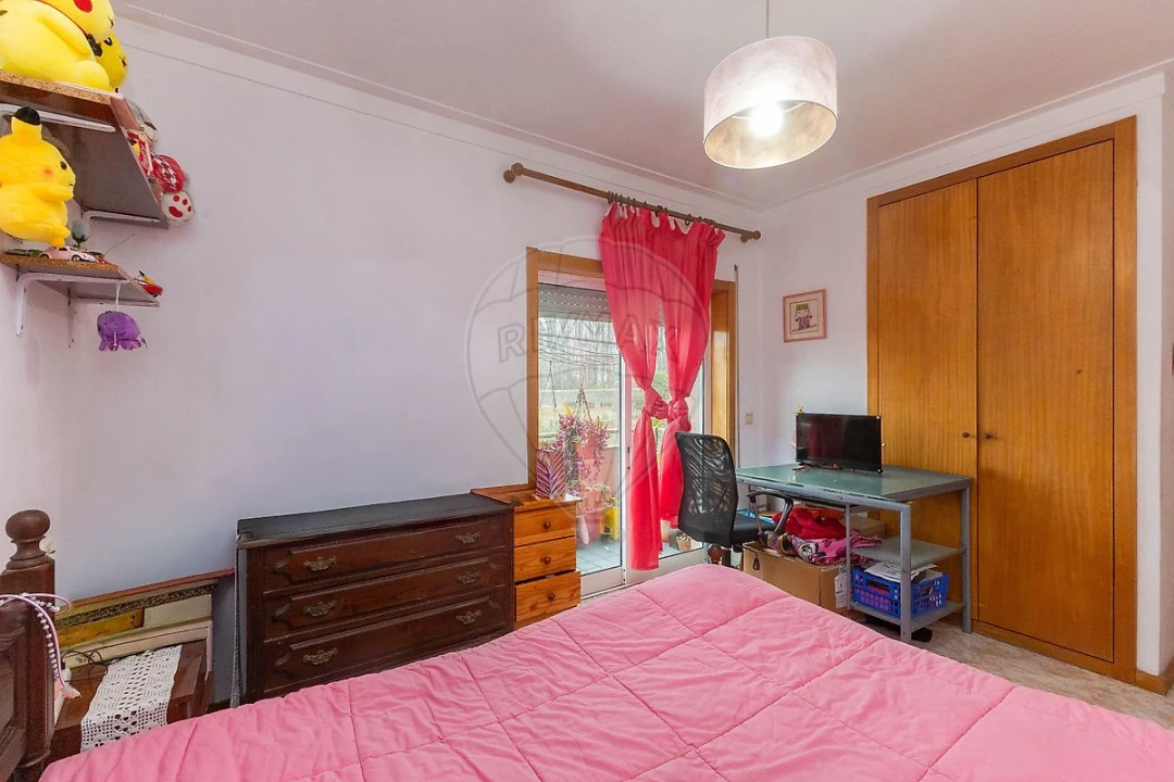 Apartamento T2 para Venda em Grijó e Sermonde Foto 39