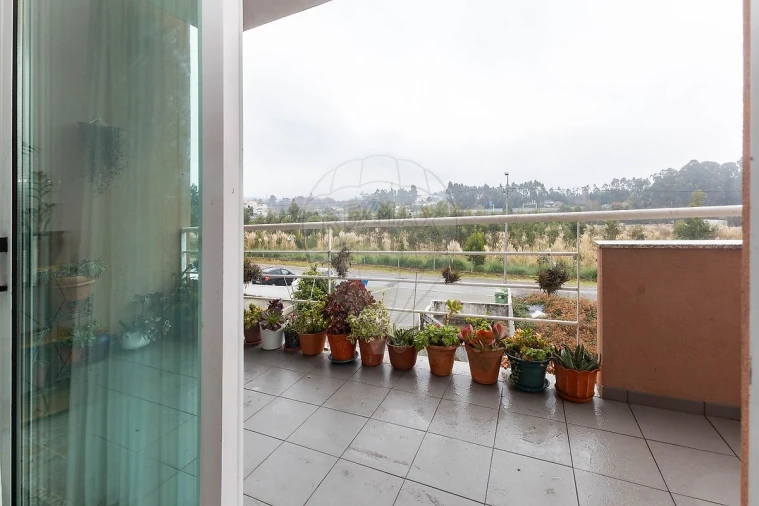 Apartamento T2 para Venda em Grijó e Sermonde Foto 21