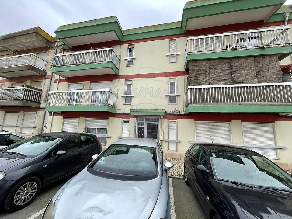 Apartamento T3 para Venda em Samora Correia Foto 5