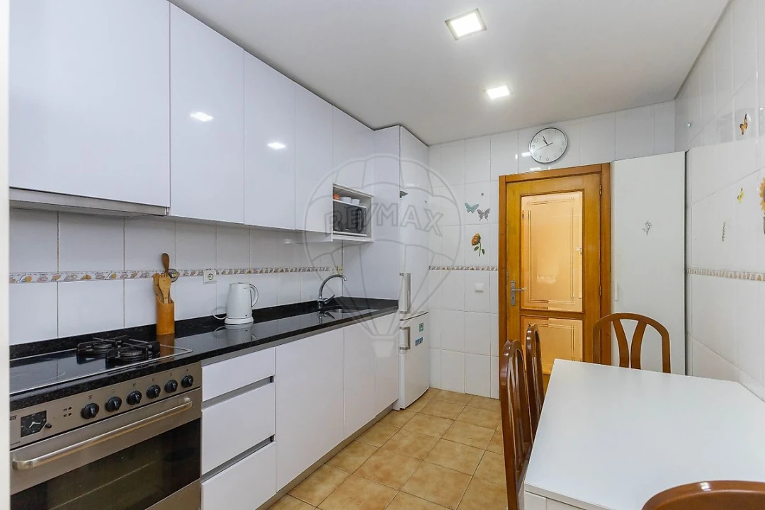 Apartamento T3 para Venda em Aguas Santas Foto 6