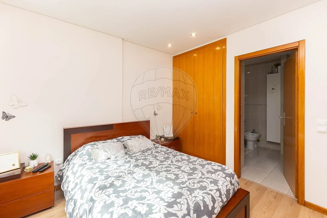 Apartamento T3 para Venda em Aguas Santas Foto 19