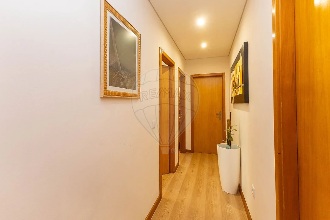 Apartamento T3 para Venda em Aguas Santas Foto 13