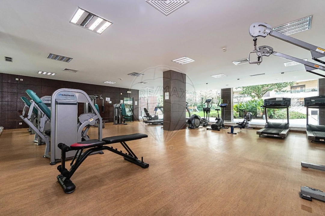 Apartamento T2 para Arrendamento em Odivelas Foto 31