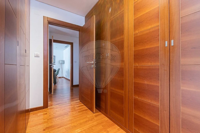 Apartamento T2 para Arrendamento em Odivelas Foto 18