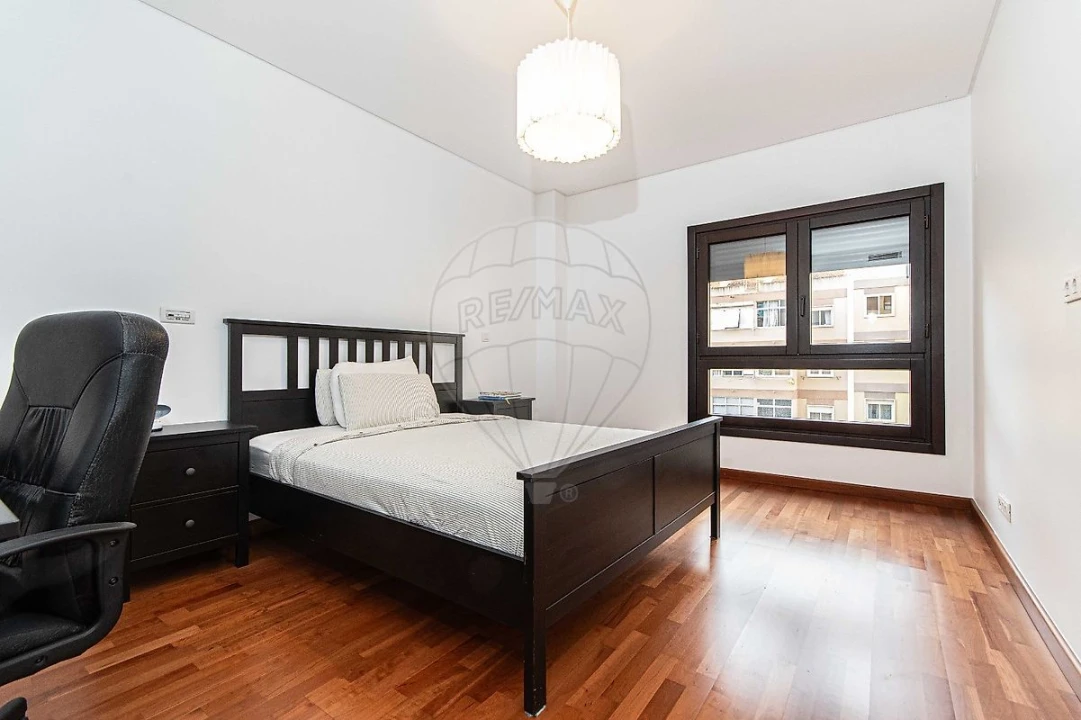 Apartamento T2 para Arrendamento em Odivelas Foto 14