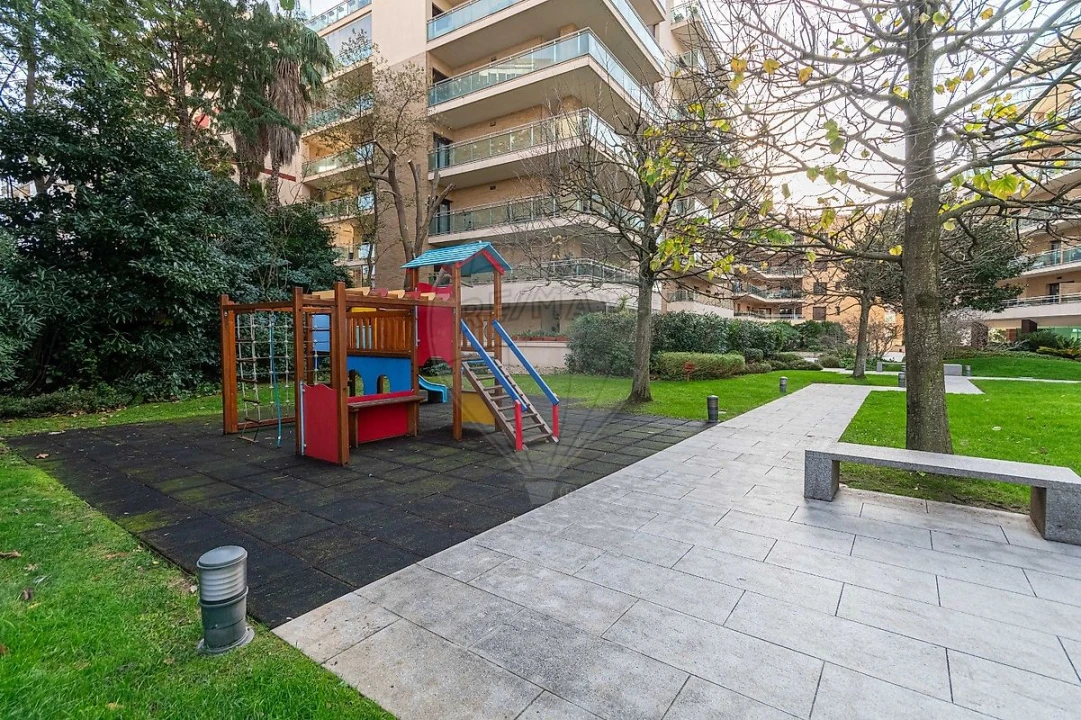 Apartamento T2 para Arrendamento em Odivelas Foto 33