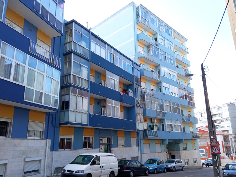 Apartamento T2 para Venda em Amora Foto 16