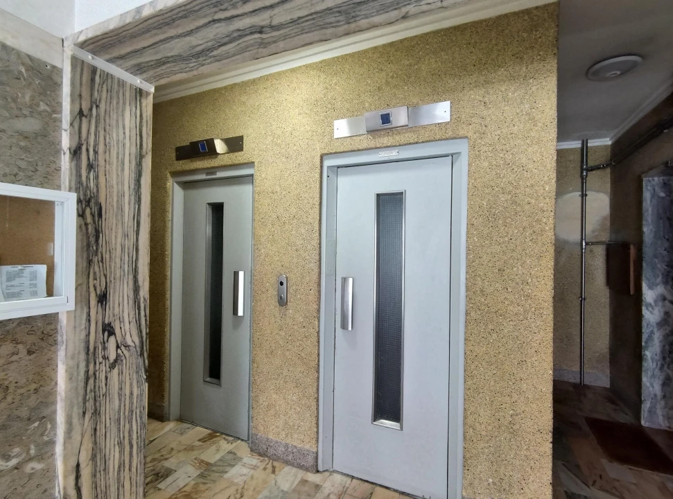 Apartamento T2 para Venda em Amora Foto 2