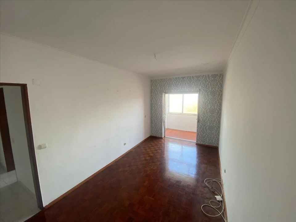 Apartamento T2 para Venda em Amora Foto 4