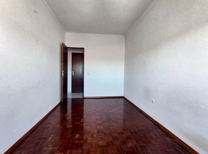 Apartamento T2 para Venda em Amora Foto 13