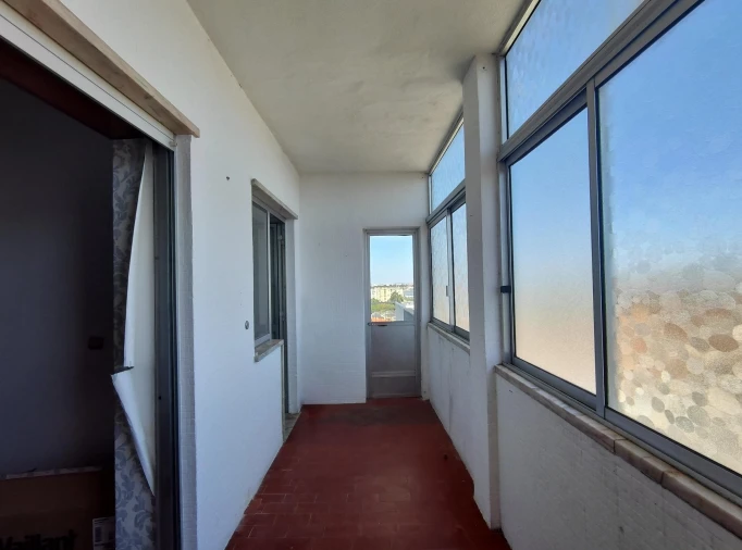 Apartamento T2 para Venda em Amora Foto 8