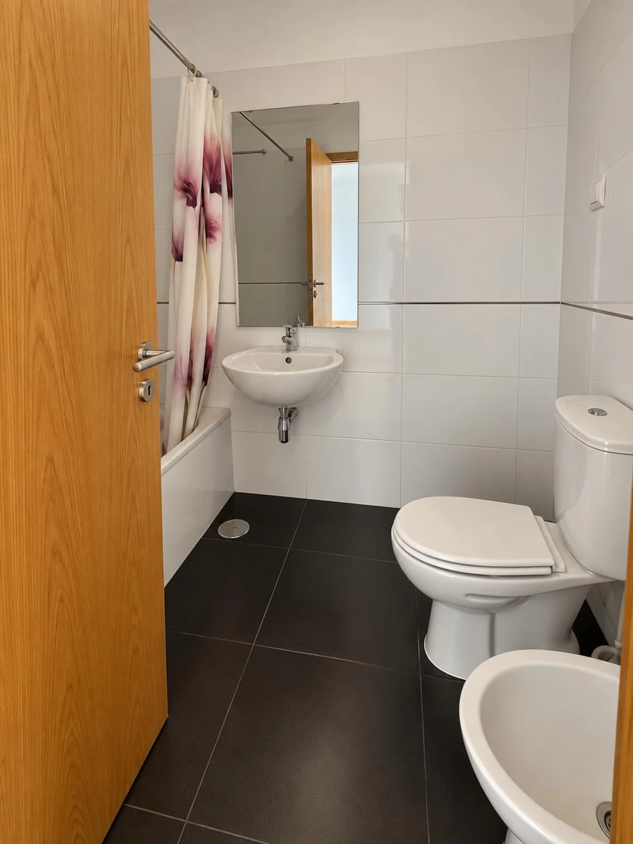 Apartamento T2 para Venda em Olhão Foto 12