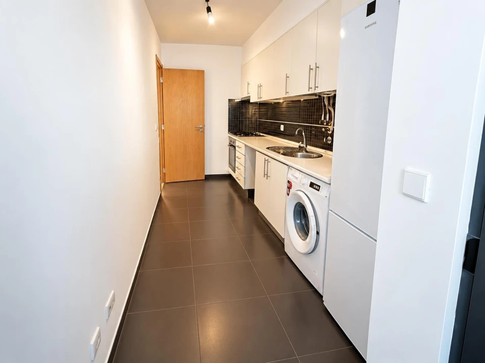 Apartamento T2 para Venda em Olhão Foto 5