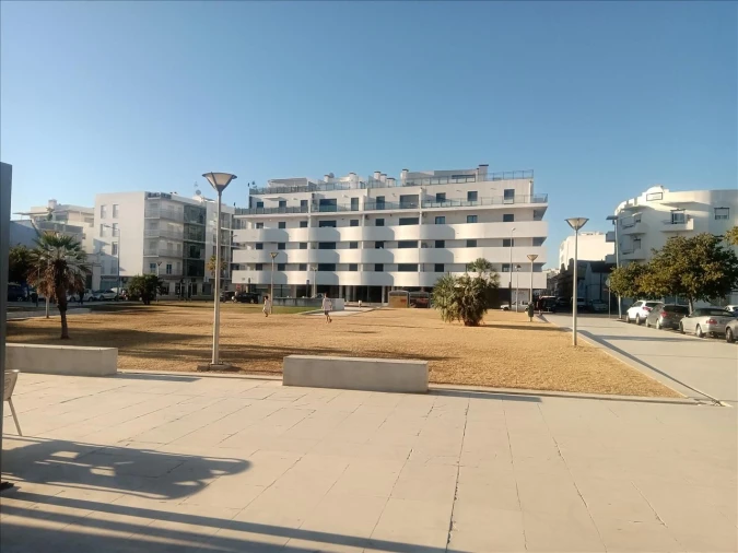Apartamento T2 para Venda em Olhão Foto 15