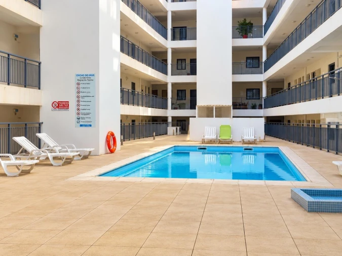 Apartamento T2 para Venda em Olhão Foto 2
